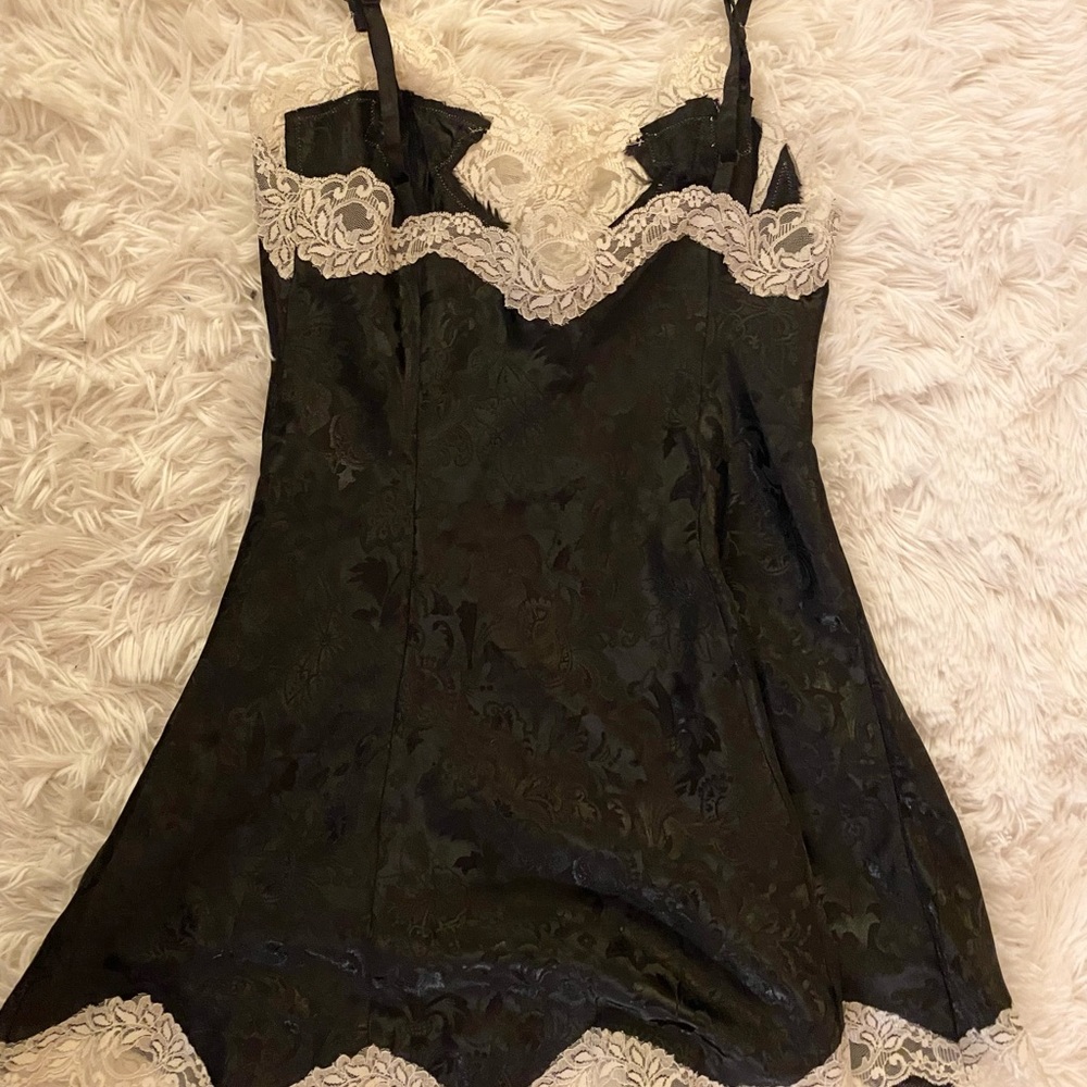 Victoria’s Secret Gold Label Lace Babydoll